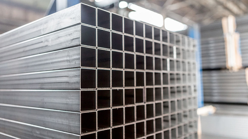 Gaziantep  يمكن استخدام منتجات الملف الشخصي في مجالات مثل أنظمة الأسقف ، وهي مفضلة لإنتاج الهياكل الجاهزة ويمكن استخدامها أيضًا في قطاع السيارات المناسب للاستخدام في كل من صناعة البناء وصناعة البناء.