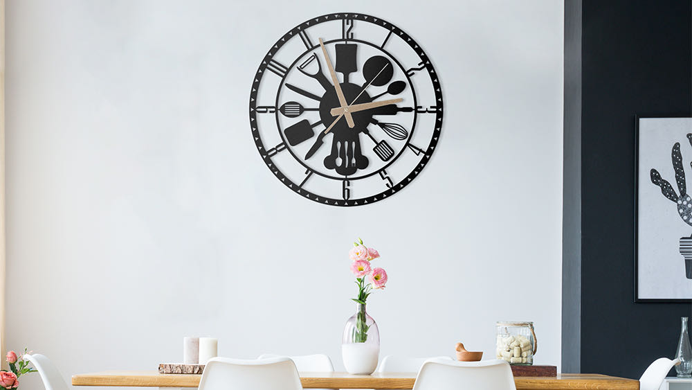  مع تقليل معدل الفاقد مع القطع بالليزر للحديد المطاوع ، فإننا نوفر ميزة الخروج من الكتالوجات والمخزونات وتطبيق نمط أحلامك بسرعة على المشروع.